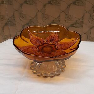 Vtg. Indiana Glass, amber, stippled leaf with scalloped edge, pedestal tray.